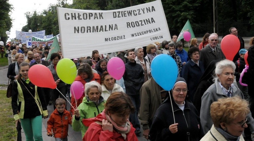 Marsz Życia przeszedł ulicami Lublina (ZDJĘCIA, WIDEO)