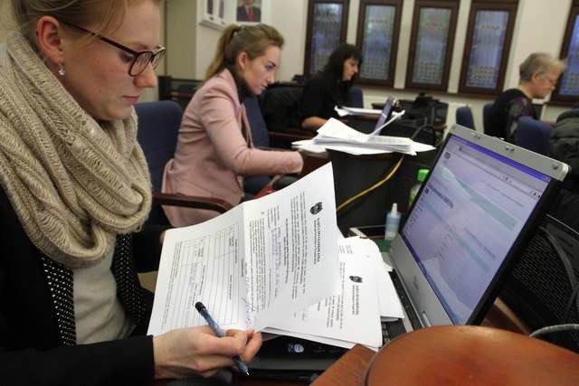 podsumowanie budżetu obywatelskiegoAleksandra Kułaczkowska wprowadza dane