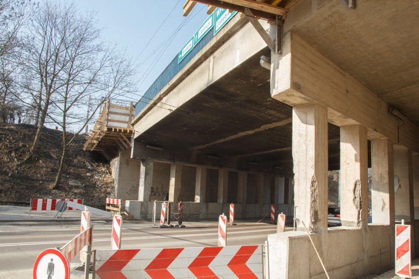 Remont torów Lublin - Warszawa cały czas trwa. Mamy dużo zdjęć. Zobacz!