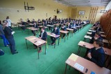 Matura 2019: Odpowiedzi matematyka, polski, biologia, geografia, chemia i inne przedmioty. Tu znajdziesz rozwiązania egzaminów maturalnych