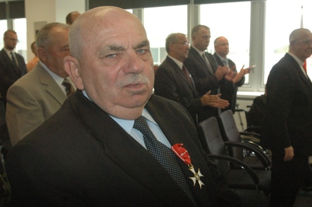 Edward Lipiec dostał Krzyż Oficerski Orderu Odrodzenia Polski