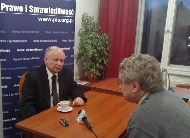 Jarosław Kaczyński, prezes PiS i Krzysztof Ogiolda, dziennikarz Nowej Trybuny Opolskiej.