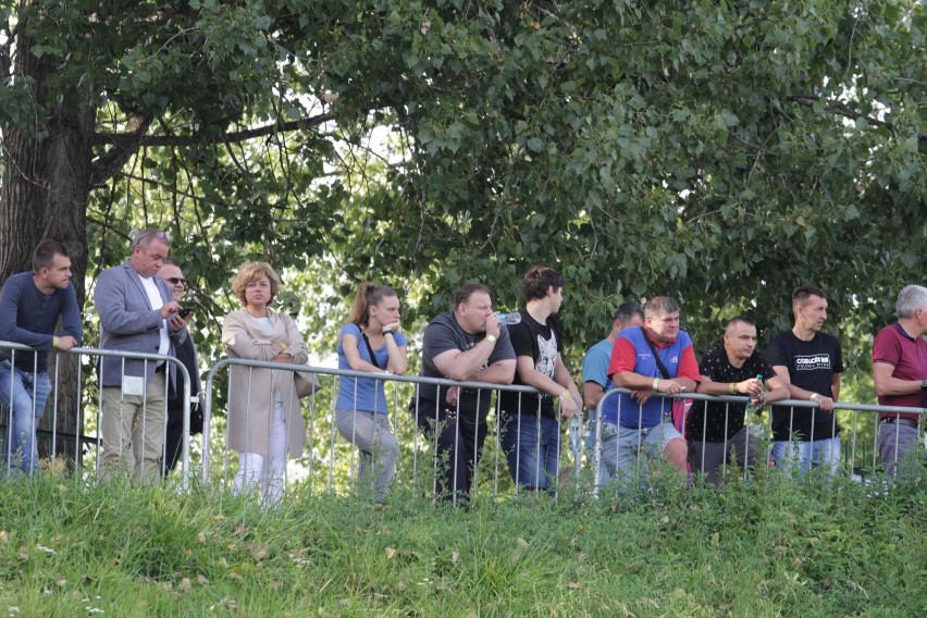 Kibice Polonii Bytom na meczu z Ruchem Chorzów...