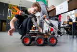 EastRobo. Turniej robotów na Politechnice Białostockiej. Impreza zgromadziła pasjonatów z całego kraju [ZDJĘCIA]
