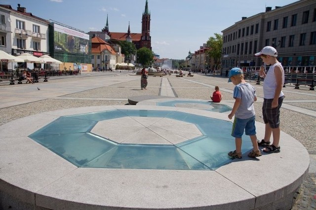 Kręgi na Rynku Kościuszki będą remontowane po raz drugi