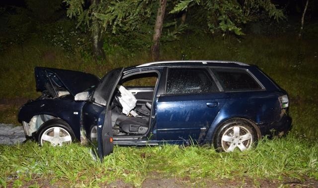 Orawa: Zderzenie dwóch aut pod Jabłonką. Liczka ofiar wzrosła do dwóch osób