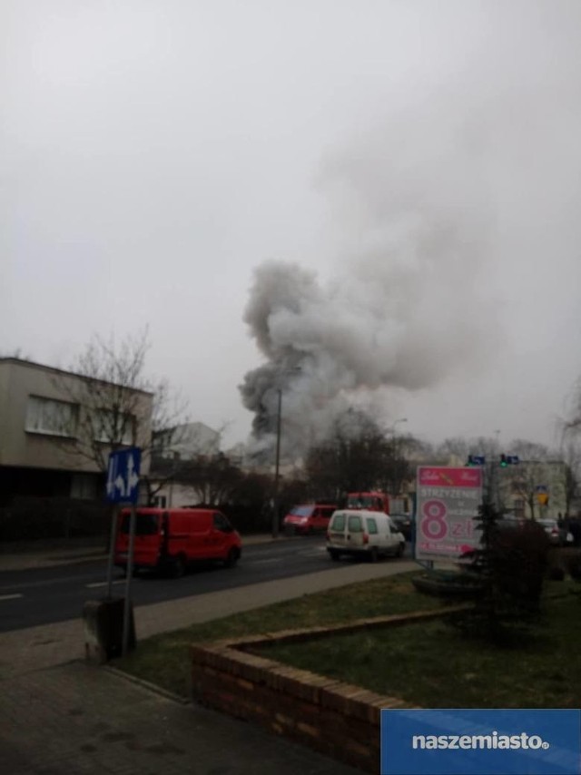W sobotę około południa doszło do groźnego pożaru we Włocławku