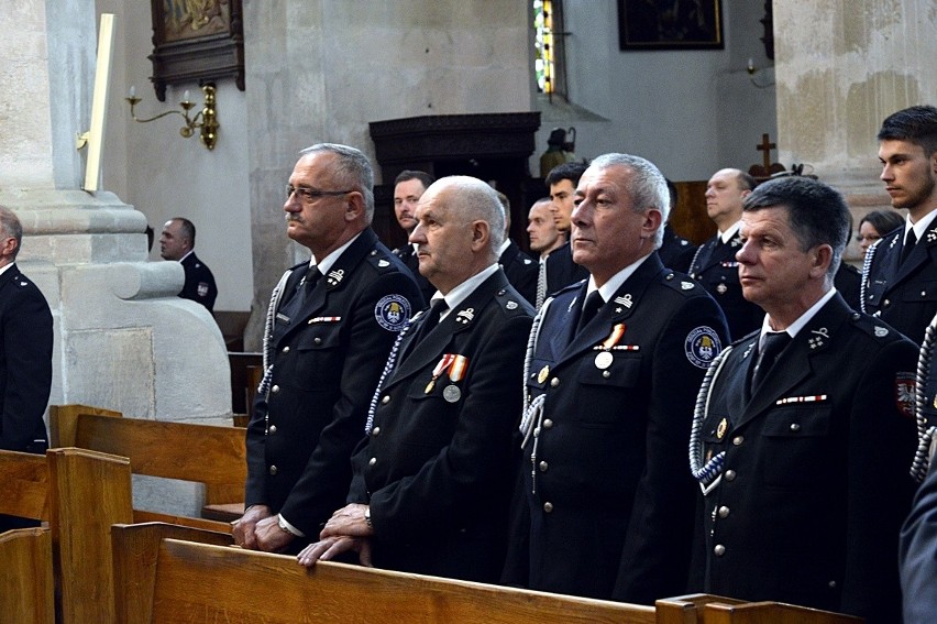 Gorlice. Druhowie z OSP podziękowali za sprzęt wartości wielu milonów złotych [ZDJĘCIA]