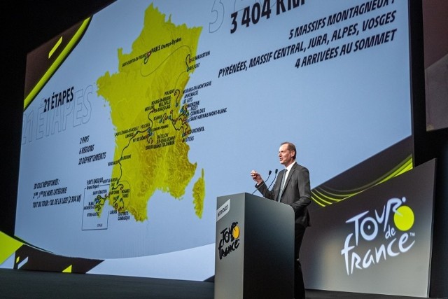 Po raz pierwszy od 1904 roku meta Tour de France będzie zlokalizowana poza Paryżem