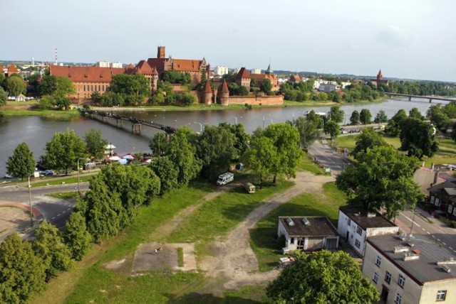 Miejskie nieruchomości na sprzedaż w Malborku