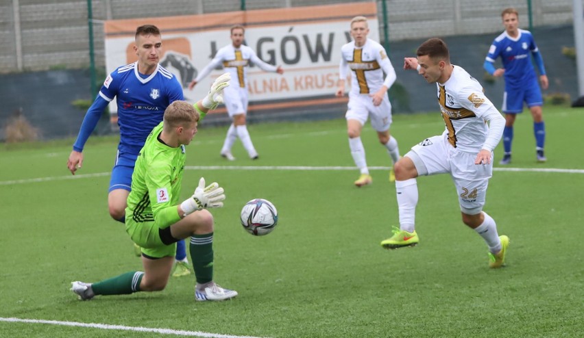 Piłkarze ŁKS Probudex Łagów odnieśli kolejne zwycięstwo w trzeciej lidze. Wygrali na wyjeździe z Orlętami Radzyń Podlaski 1:0