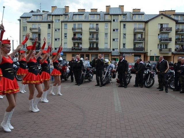 Rajdowi Katyńskiemu będzie towarzyszyć III Zlot Motocyklowy w Ponarach, który wyruszy 23 sierpnia, razem z Rajdem Katyńskim i po zaplanowanej na 24 sierpnia uroczystości w Ponarach, 26 sierpnia powróci do Polski.