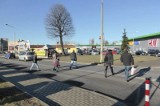 Przy nowym centrum handlowym piesi ryzykują życiem