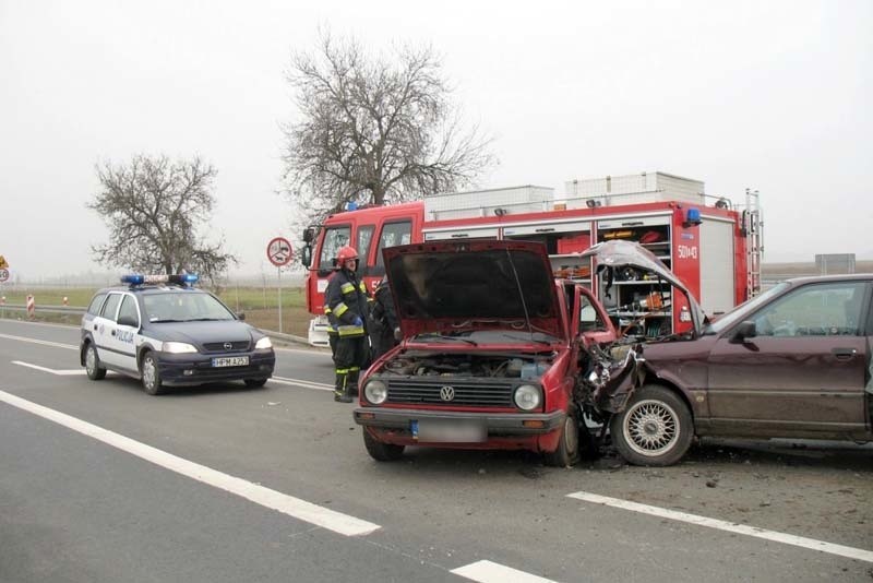 Zambrów - Wiśniewo: Wypadek. Volkswagen zderzył się z audi (zdjęcia)