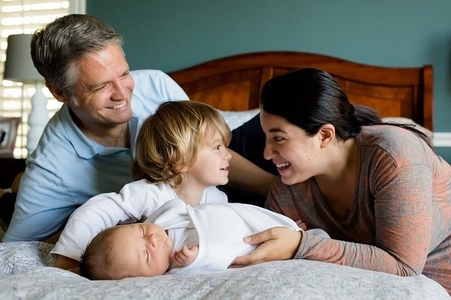 Mama 4 PLUS. Kolejny program obok 500 plus czy Dobry Start,...