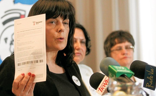 Pielęgniarki apelują, by podpisywać petycję, którą kierują do rządzących. Można ją znaleźć m.in. w Internecie, pod adresem kampanii społecznej: www.ostatnidyżur.pl