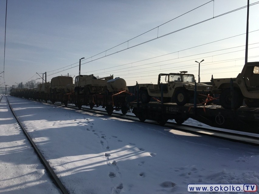 Sokółka. Transport sprzętu amerykańskiej armii przejechał...