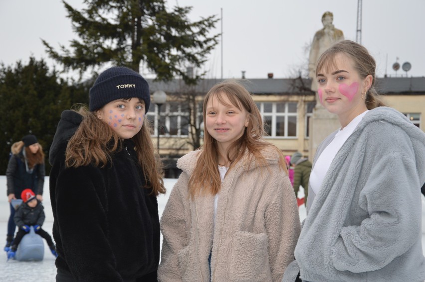 Proszowice. Ostatni dzień ze sztucznym lodowiskiem