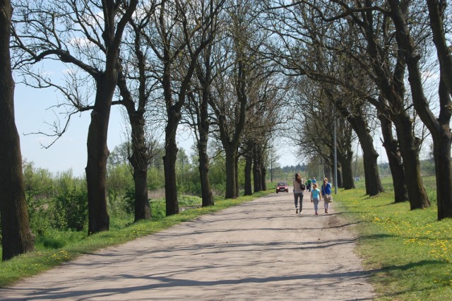 Trakt łączący ul Długą z Notecią od lat jest w złym stanie