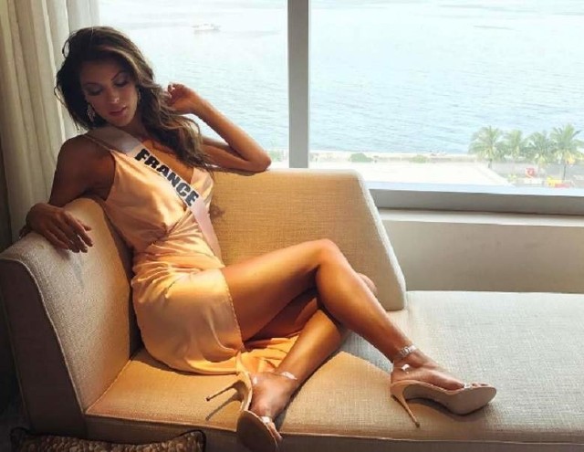 Miss Universe 2017: GALA ONLINE. Iris Mittenaere - ZDJĘCIA INSTAGRAM WIDEO