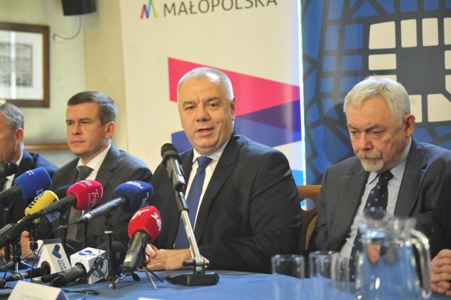 Jacek Sasin przyjeżdża do Krakowa na rozmowy o Igrzyskach Europejskich z prezydentem Jackiem Majchrowskim
