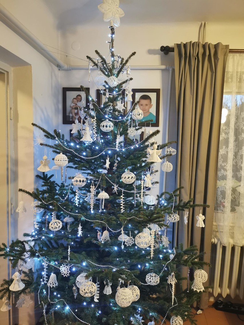 Boże Narodzenie 2020: przepiękne zdjęcia choinek naszych Czytelników. Zobacz najpiękniejsze dekoracje świąteczne w województwie lubelskim