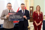 Kolejne samorządy dostały kasę na drogi. W Zamościu przebudują ulicę Weteranów