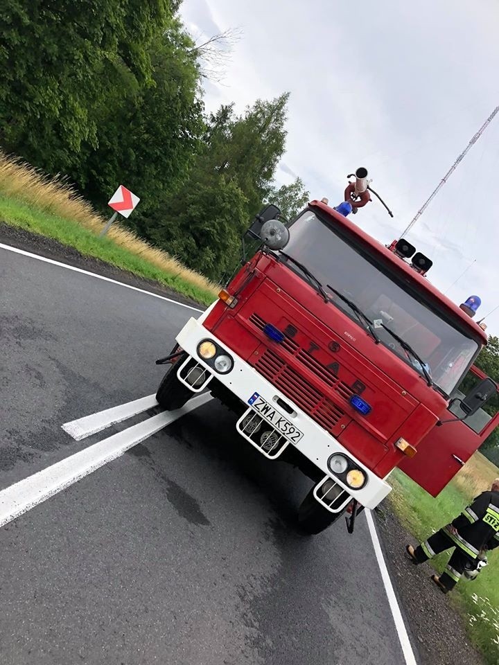 Do poważnego wypadku doszło w piątkowe popołudnie na drodze...