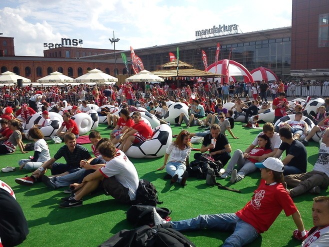 Mundial 2018. W Łodzi nie ma miejskiej strefy kibica. Zorganizowały je: Sieradz, Sulejów i... gmina Rozprza.