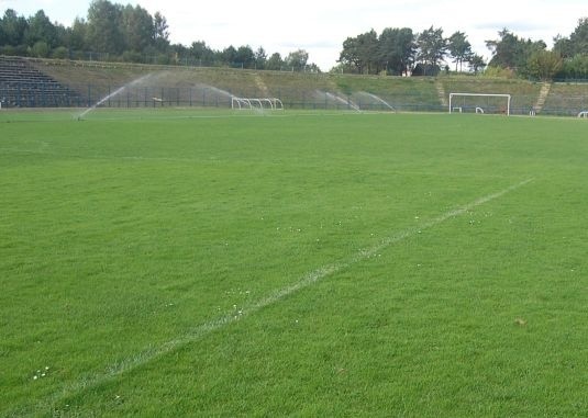 Trwają starania, aby w tym miejscu, na stadionie Granatu powstał obiekt lekkoatletyczny. 