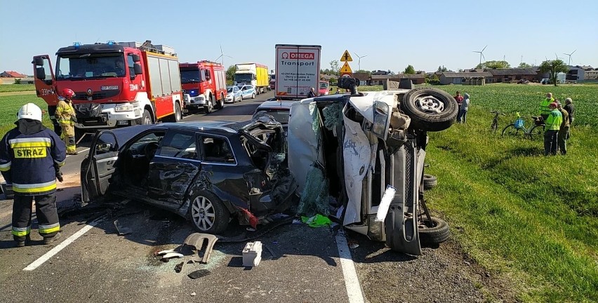 Wypadek koło Tuszyna na DK 91. Zderzenie pięciu samochodów w...