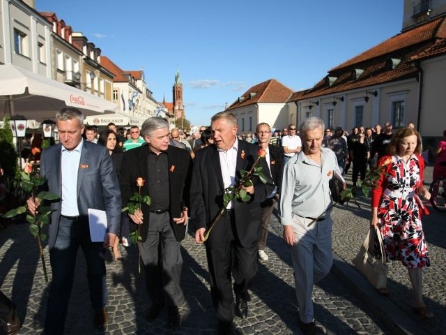 Prezydent Truskolaski w trakcie Marszu Jedności