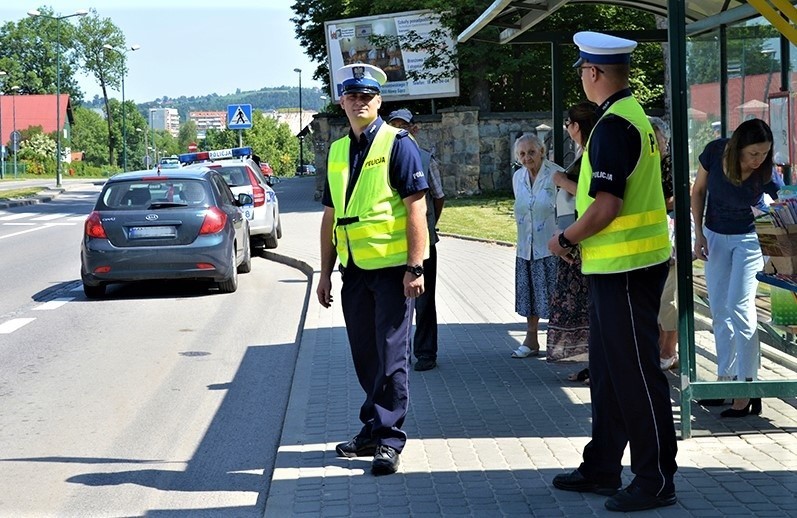 Nowy Sącz. Sądecka policja prowadziła akcję  „Zatrzymaj się i żyj"