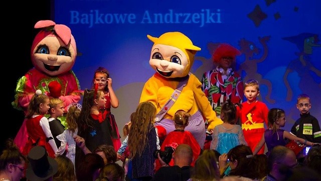 Niedzielne Bajkowe Andrzejki w Pacanowie obfitowały w mnóstwo atrakcji.