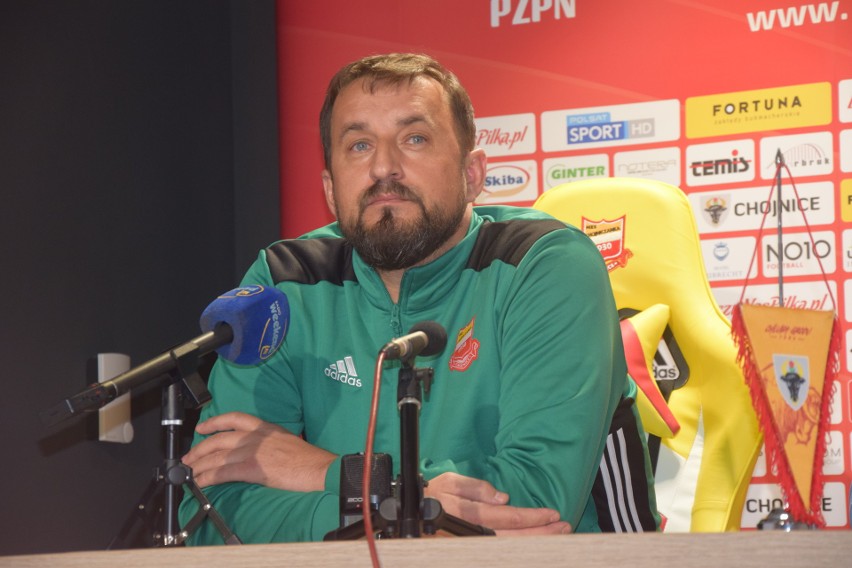 Zbigniew Smółka (pierwszy z lewej) został nowym trenerem...