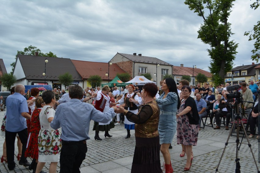 W niedzielę 1 sierpnia w Małogoszczu odbyła się tradycyjna impreza folklorystyczna: „Rym cym cym na ludowo” [ZDJĘCIA] 