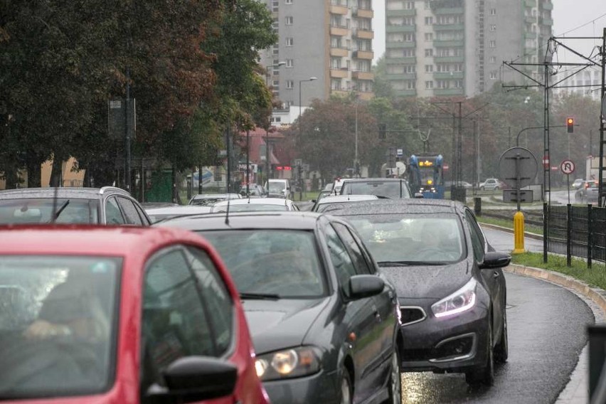 Remonty i pogoda dały się we znaki nie tylko kierowcom, ale...