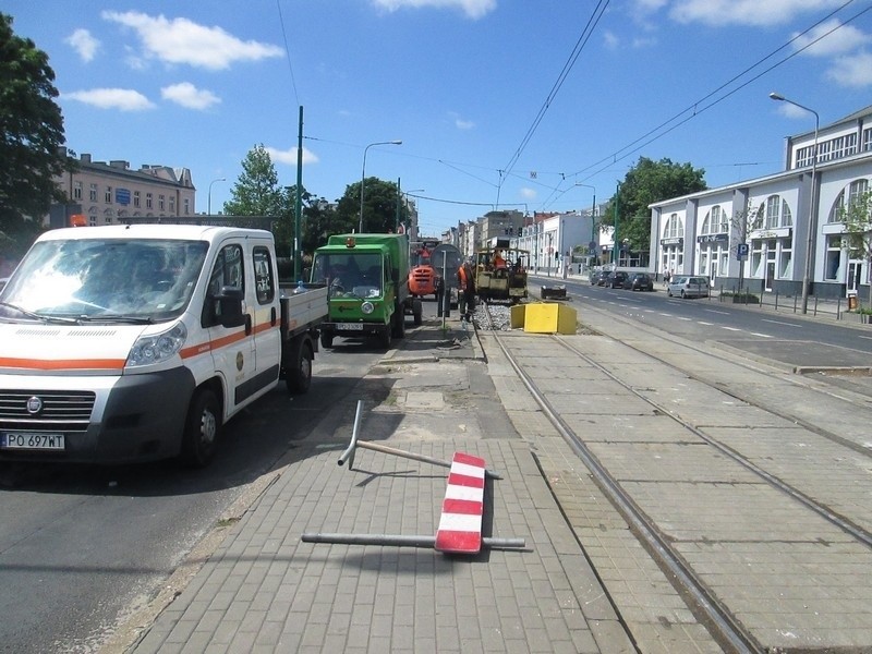 Głogowska: Remont torowiska - tramwaje zmieniły trasy [ZDJĘCIA INTERNAUTY]