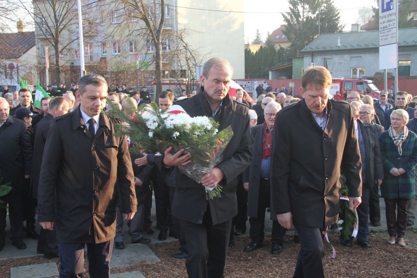 W Kielcach odsłonięto pomnik Wincentego Witosa [WIDEO, ZDJĘCIA]