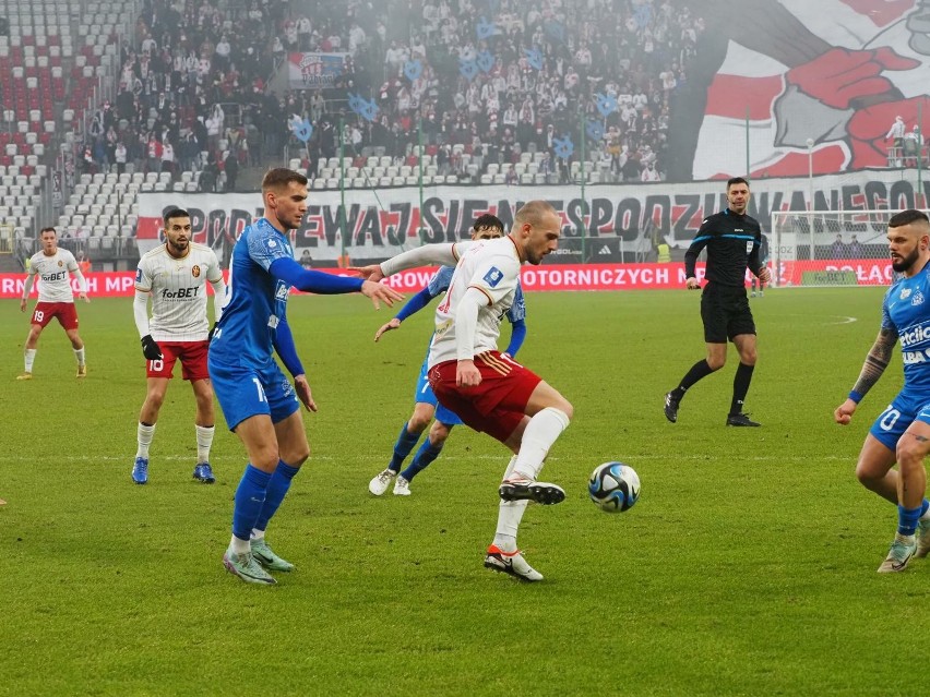 Czy Duńczyk i Litwin  dołączą do piłkarskiej ŁKS?