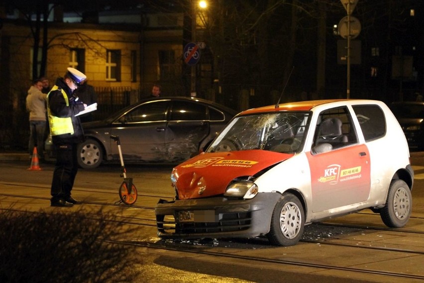 Wypadek dostawcy KFC na Jedności Narodowej