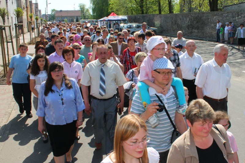 Kilka tysięcy wiernych z różnych stron województwa zjechało...