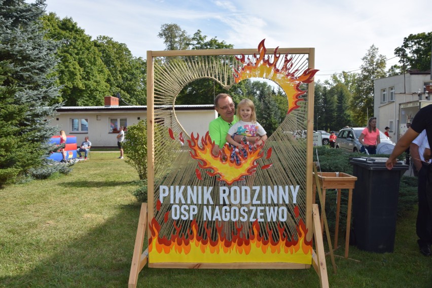 Piknik rodzinny w Nagoszewie. Druhowie zbierają na nowy wóz strażacki. Piknik i zbiórkę zorganizowano 9.09.2023