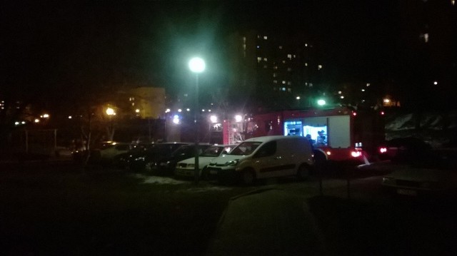 W bloku przy ul. Wyszyńskiego doszło do pożaru piwnicy.