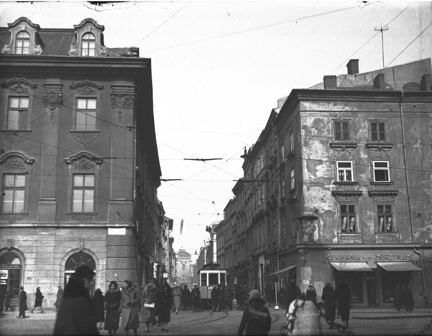 Tramwaje przed 1945 rokiem w Krakowie, nie uwierzysz, gdzie kiedyś były szyny [GALERIA]