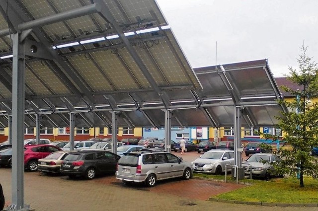 Instalacje wykorzystujące energię słoneczną w Parku Wodnym w Ełku kosztowały 4,5 mln zł, z czego miasto wyłożyło około 900 tys. zł