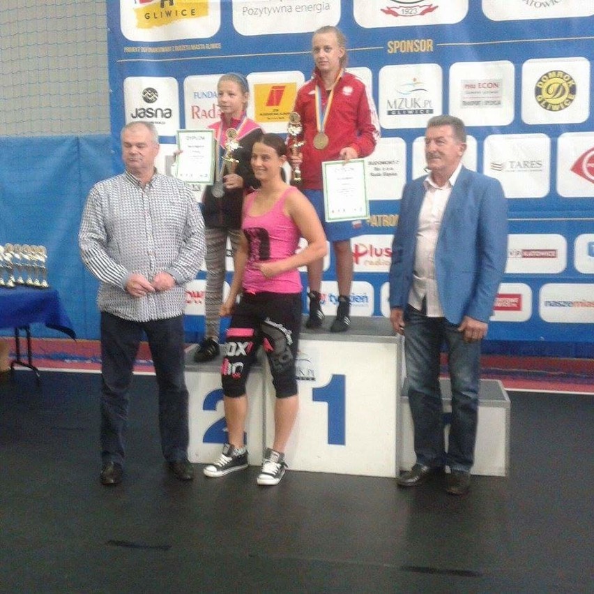 Paulina Nowak z Adrenalina Boxing Club Wrocław złotą medalistką Międzynarodową mistrzynią Śląska