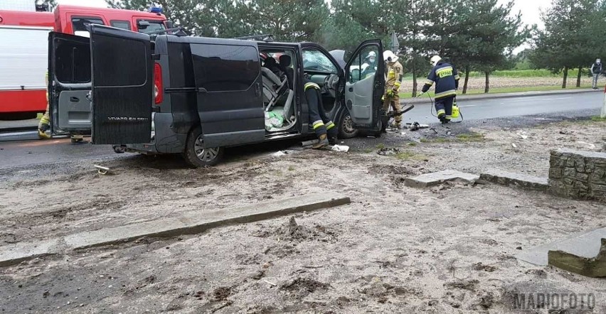 W Zdzieszowicach zderzyły się dwa samochody.