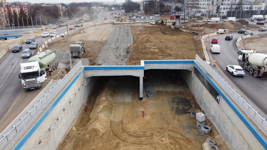 Kraków. 100-metrowy tunel samochodowy wzdłuż ulicy Opolskiej coraz bliżej ukończenia 