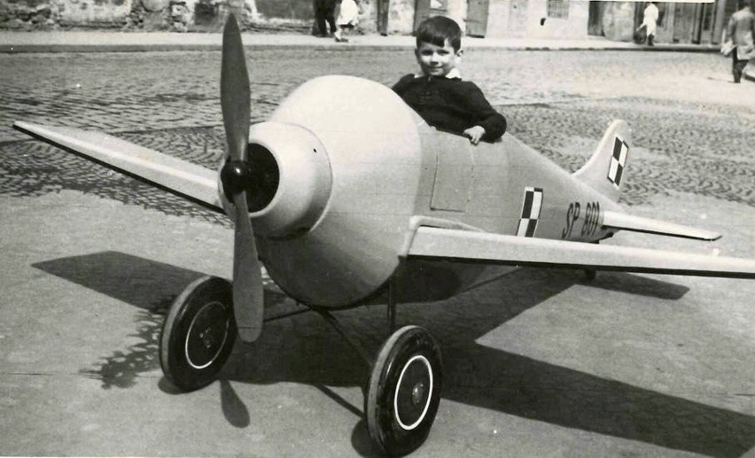 Jako malec Roman Ciepiela marzył o zawodzie pilota samolotu